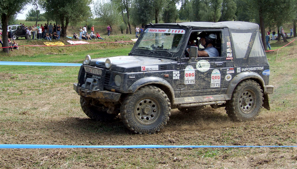 Suzuki Samurai - Neba 2009